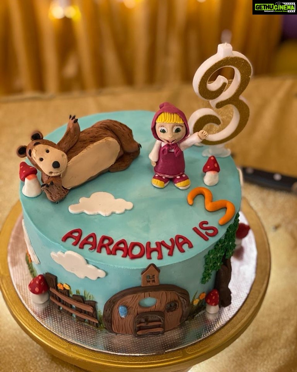 Bhama Instagram - Happy 3rd Birthday ,my cutest niece 💕My Masha Girl 🥳🤓 I have seen you grow since you were a baby until you reached this age.you have grown into an adorable three -year old. 🤹🏻♀️🦋 #Aaradhya #Birthday #June #Mema’s Masha Girl 🥰