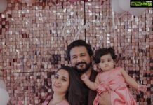 Bhama Instagram - Gauri’s 1st Birthday ♥️ 💍 @party.genie 💍Pink Attires: @t.and.msignature @meralda.jewels 💍Arun’s attire @men_in_q_wedding 💍@shibin4865 💍@shabeerzyed_photography 💍@2b1_films