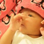 Bhama Instagram - #my niece #baby boo# #1 month old ♥️#2017#Her Mema’s photography 😛😊
