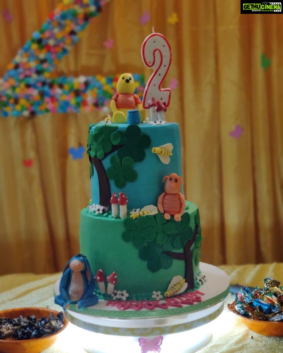Bhama Instagram - #my niece # Aaradhya # turned 2 years old #B’day celebration 💃😇#family #love #everything Aleppey