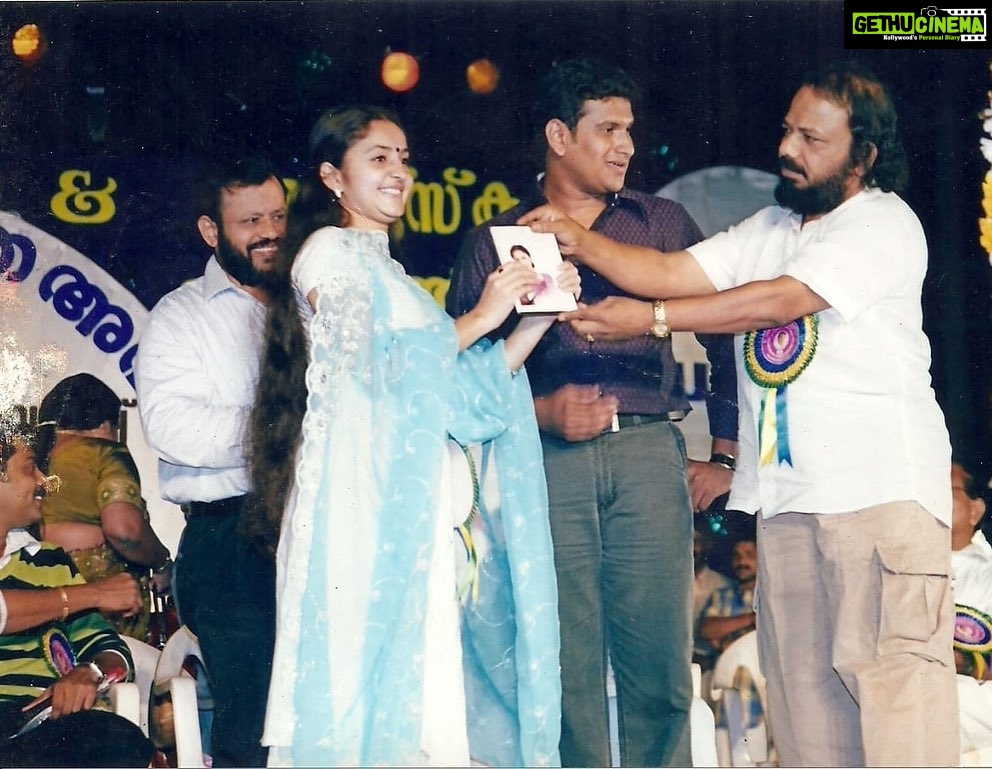 Bhama Instagram - #nivedhyam #first movie #2007 #memories 🌿 @appunayar @vinumohan_actor