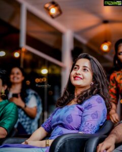 Bhama Instagram - 💜@ti_tus_praj