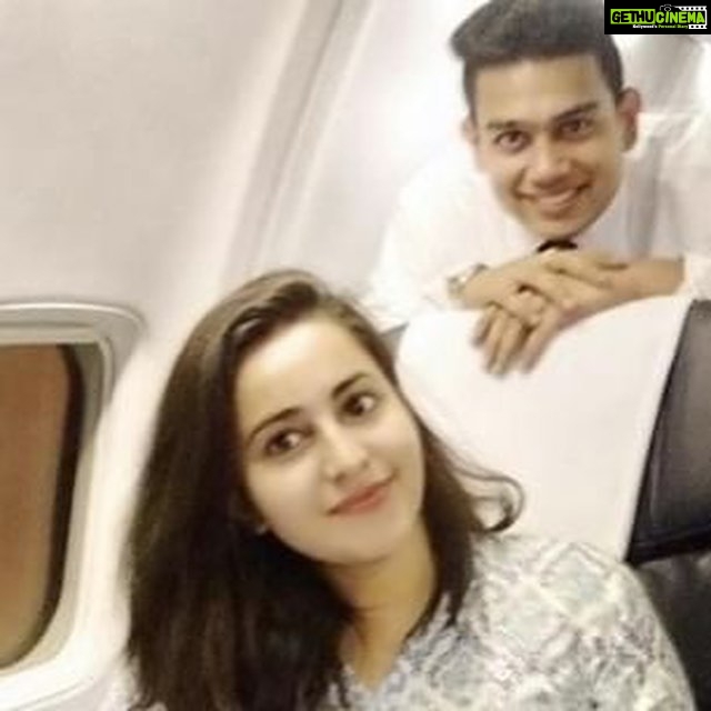 Bhama Instagram - Thank you so much Jet airways team for the Surprise and finding my lost phone in the airport, 🙈😇 My family and my mum truly appreciate your kind assistance throughout I'm definitely looking forward to flying with @jetairways💝 Thank uuu Ankita, Clint @clintelenjickal and Larissa💞🦋 Thanks again #HappyDiwali #JetAirways Kochi, India