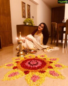 Bhama Instagram - Onam ❤️

#Family #Cochin #Baby’s First Onam #8Month old 💝