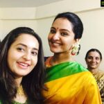 Bhama Instagram - 'ആമിയോപ്പു'വിനൊപ്പം❤️ @manju.warrier Thrissur