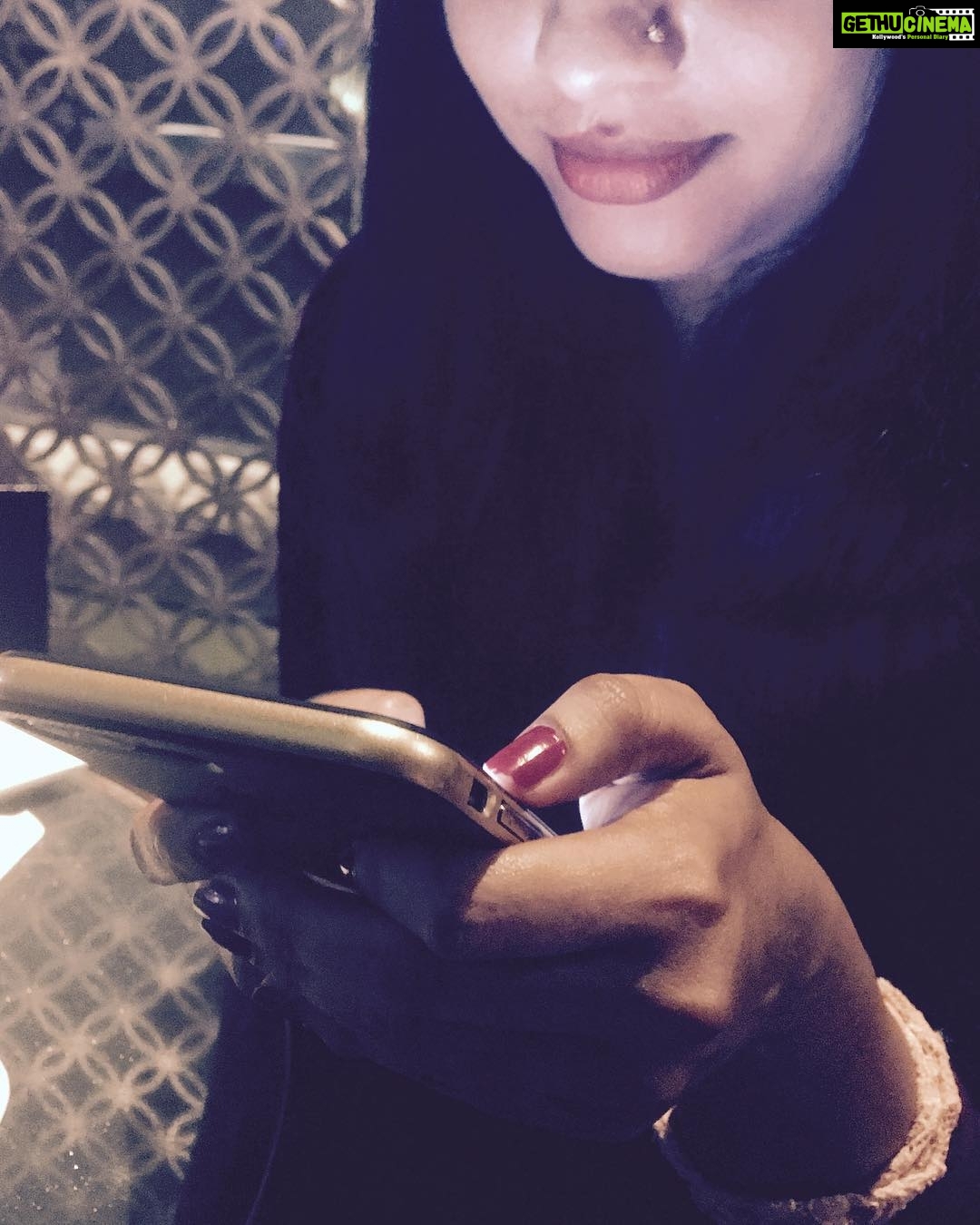 Bhama Instagram - Friend who is always on the phone 🙂🙃