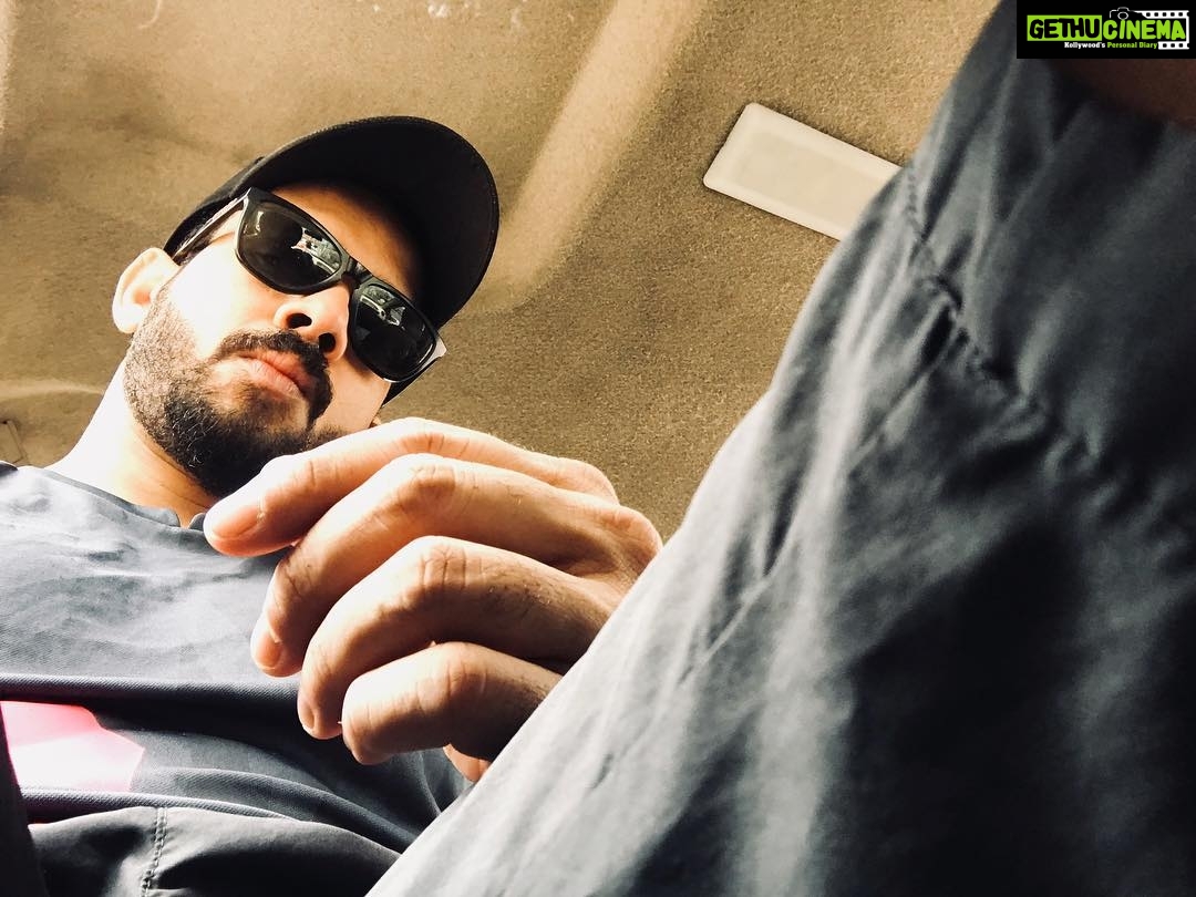 Bharath Instagram - That awkward angle selfie moment !! 😬😬😈😈 #happy #thursday