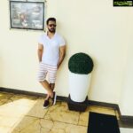 Bharath Instagram - Good noon guys !! 😀 Colombo, Sri Lanka