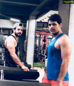 Bharath Instagram - Gym buddies !! Bestie forever !! 😁💪🏻💪🏻🤼‍♀️🏋🏽‍♀️