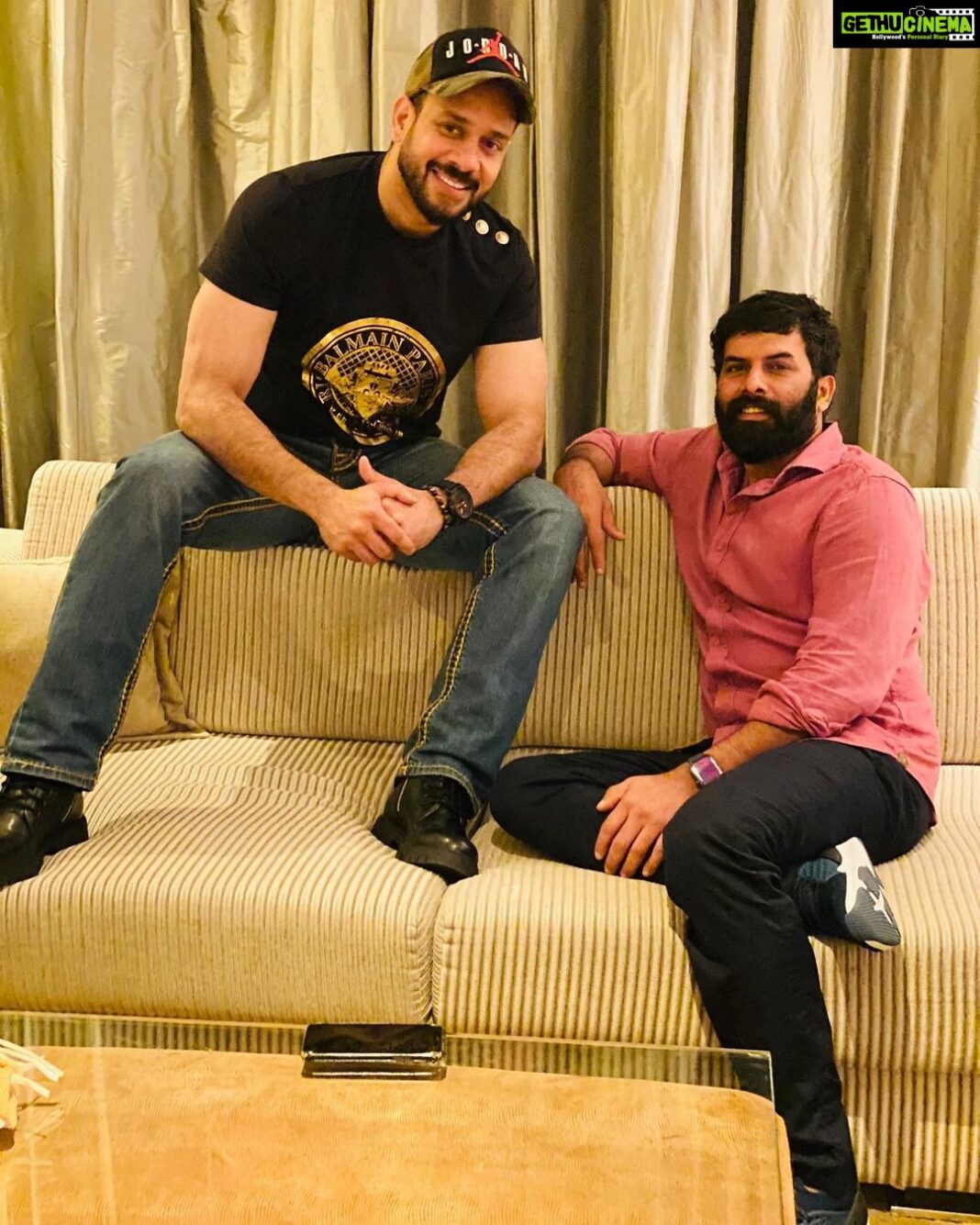 Bharath Instagram - Crazy last night !! Great to catch up with @sunnywayn after donkey years !! Love you machane🤗 #koothara boys definitely is incomplete without @tovinothomas . Missed you bro !!