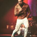 Bharath Instagram – Swag swag !!! 😀 #dancing #swag
