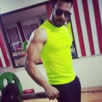 Bharath Instagram – Casual coolers click inside the gym !!💪🏻😬😁