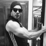 Bharath Instagram – Gym and posing go hand in hand !! 💪🏻😀