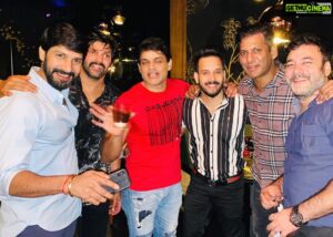 Bharath Instagram - Such lovely moments and perfect reunion after donkey years 😀#bestfriends #smile #reunion #vishal #shaam #abdullah