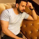 Bharath Instagram - Lost in my own world !! #blankspace #sundayvibes