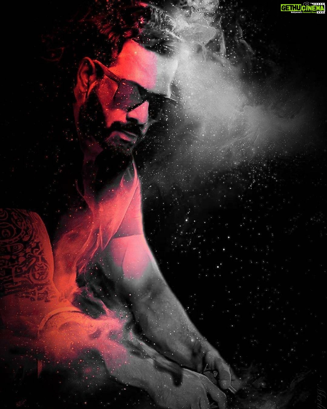 Bharath Instagram - MY CURRENT MINDSET. BLANK & SMOKEY 🤦🏻♂️😤. Thanks @kpsujith28 for the wonderful edit !! #quarantine #blankspace #stayinghome #staysafe