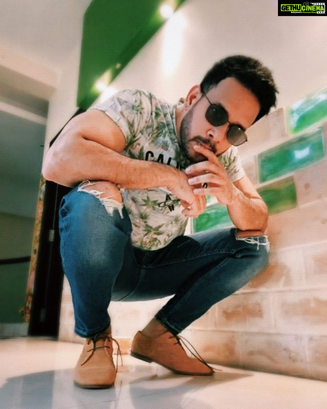 Bharath Instagram - Sup Tuesday !! 😀#virtualclick #quarantine #stayhome