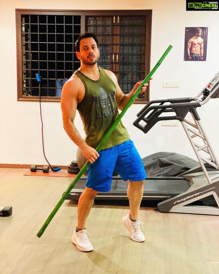 Bharath Instagram - Sticks and sides !!Obliques done ✅