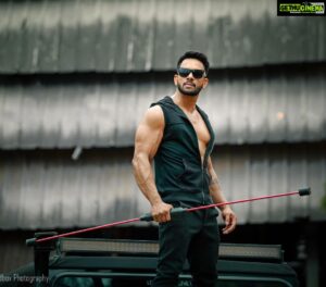 Bharath Instagram - A warrior does not give up what he loves, he finds the love in what he does. Warrior mode !! #actorslife #selfmusing #hardwork #keepworkinghard #goals #success #lovemyjob #wednesdayvibes