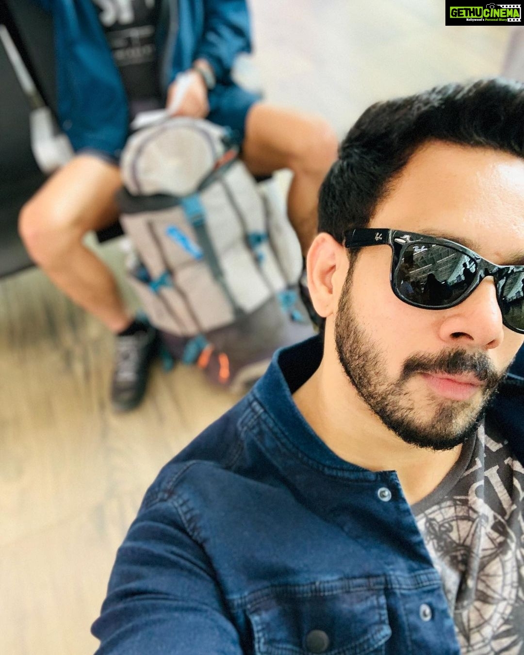 Bharath Instagram - Off to cochin !! ✈️✈️ Chennai Domestic Airport