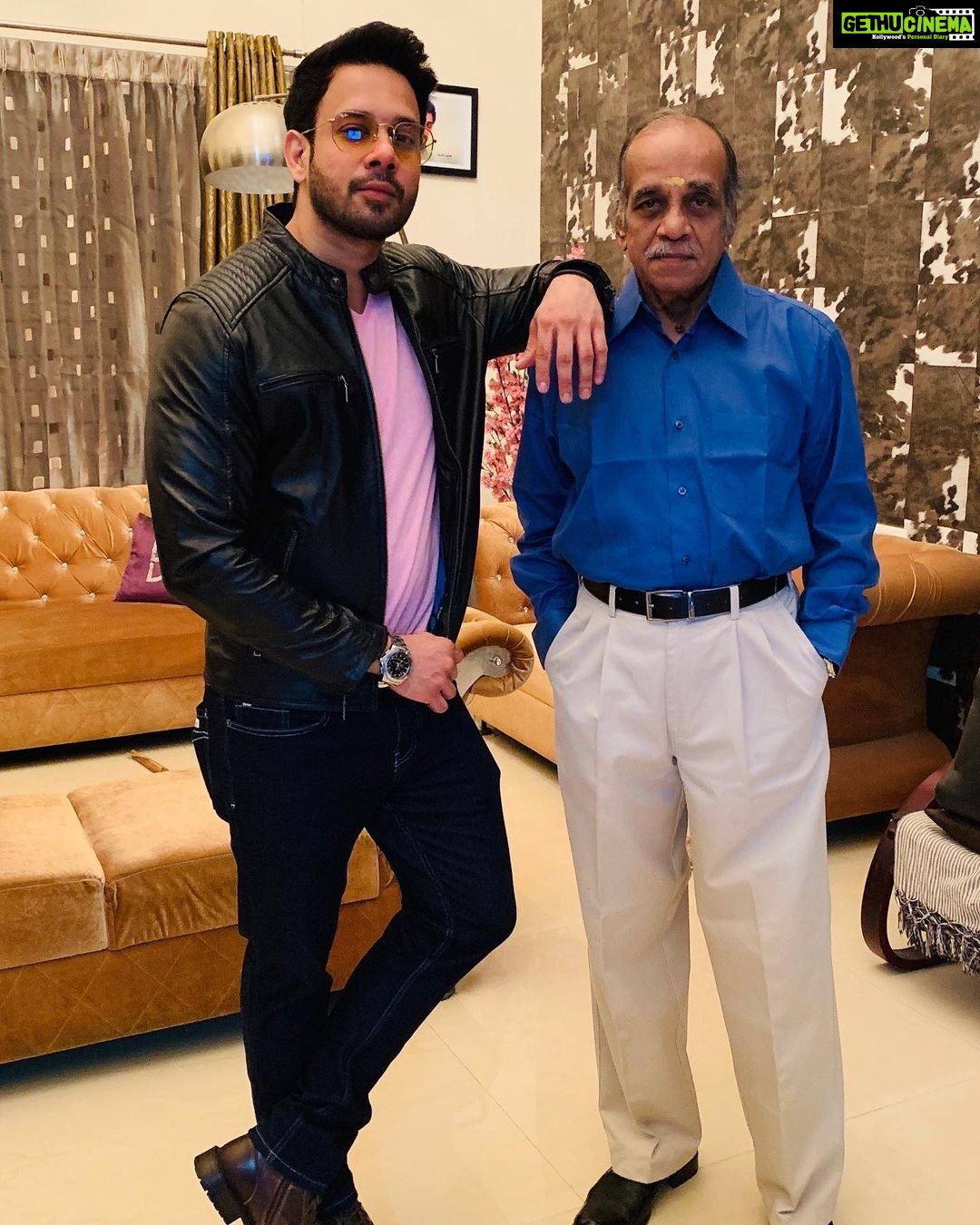 Bharath Instagram - Happy Father’s Day all !! Love u Appa 😘😘#fatherlove #myhero