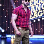Bharath Instagram - Keep marching forward in life with positive attitude and self confidence !! One fails FORWARD towards success !! Thursday thoughts !! #selfconfidence #positivevibes #actorslife #happy