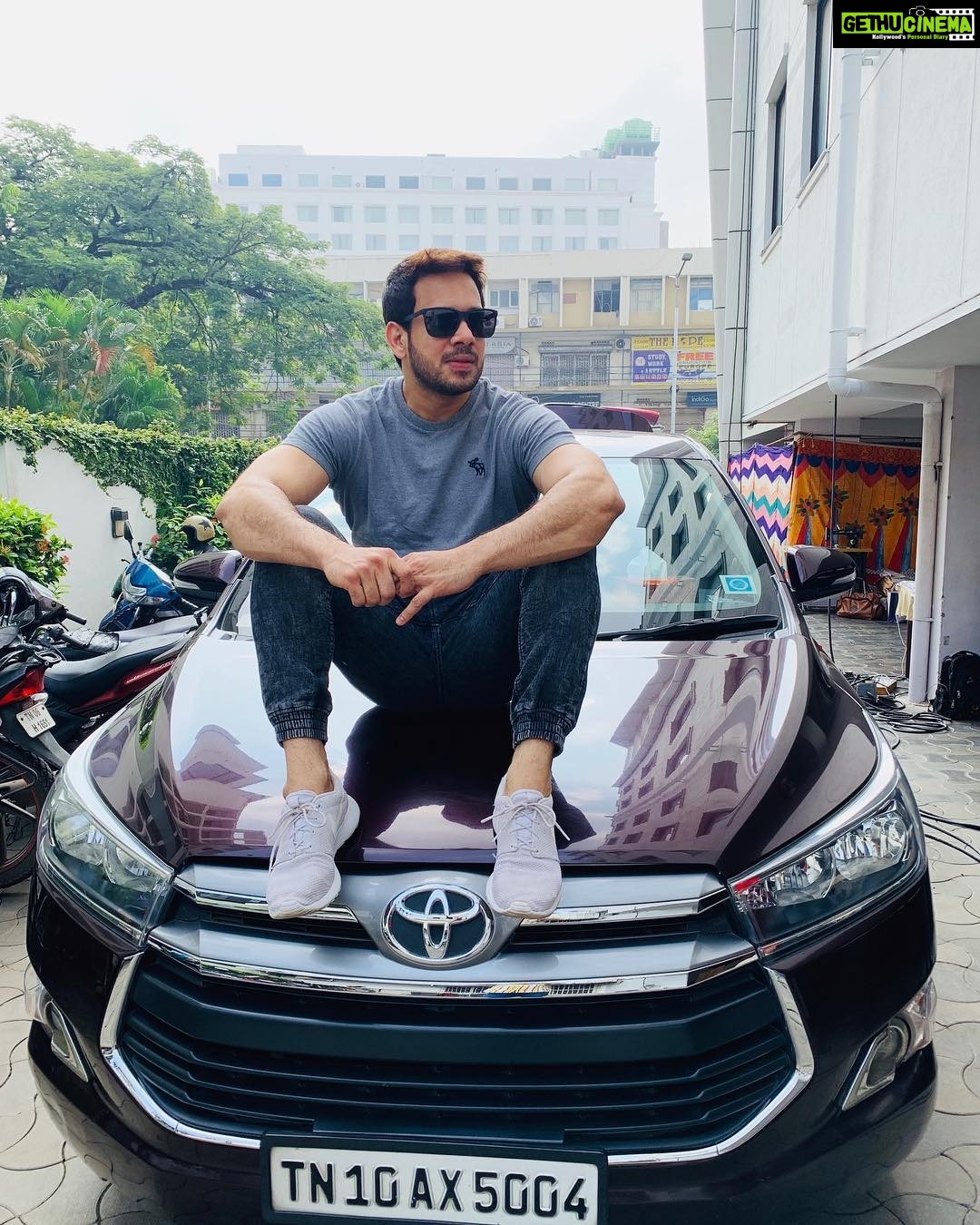 Bharath Instagram - Sunday mornings be like .... #shooting #cheapthrills #actorslife #happy #postivevibes 😀🌞 Nungambakkam, Tamil Nadu, India