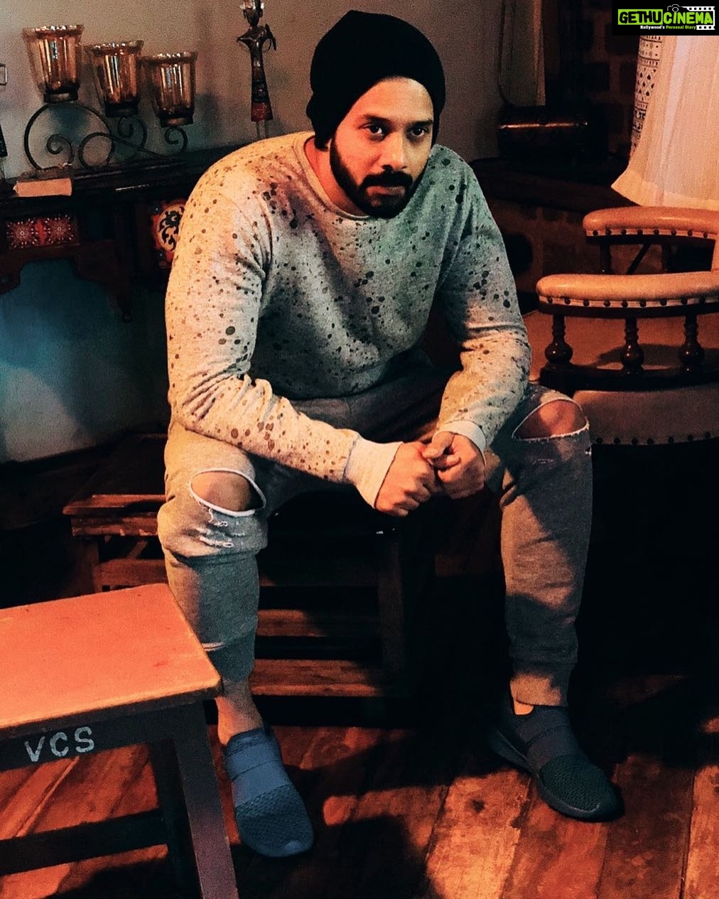 Bharath Instagram - All abt last night !! Mr Shutterbug caught my post packup laziness !! #cold #tired #kodaikanal #nightshoot