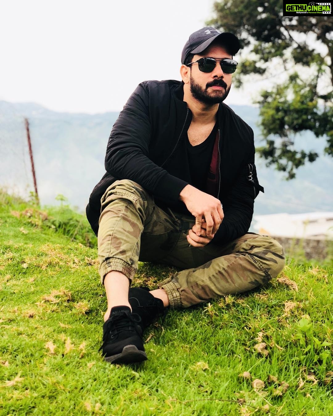 Bharath Instagram - The biggest adventure you can take is to live the life of your dreams !! #dreambig #workhard #livelife #positivevibes 😀 Kodaikanal Beauty of the nature