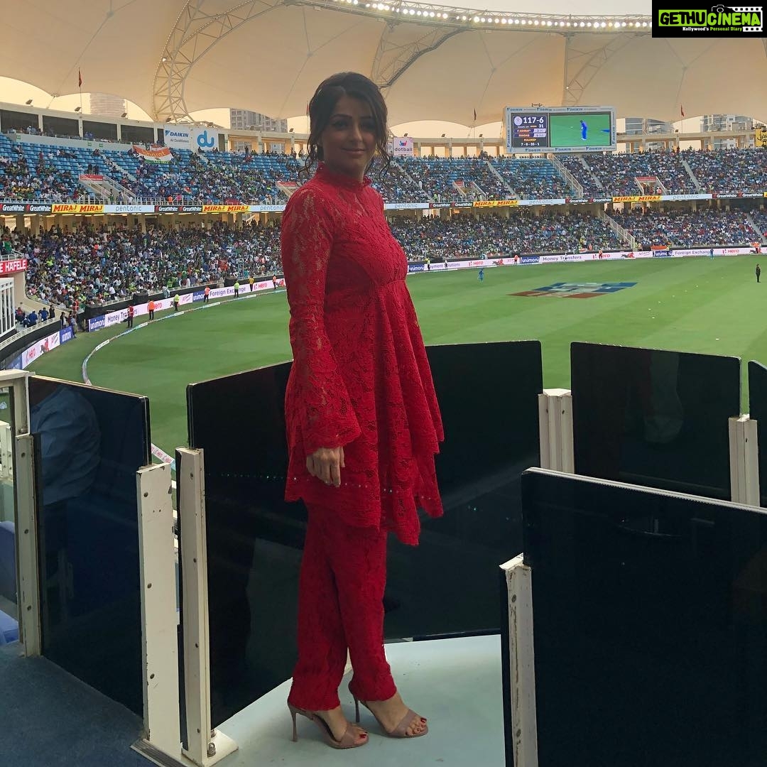 Bhumika Chawla Instagram - At the Cricket Stadium - for the India Pakistan match