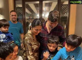 Bhumika Chawla Instagram - A birthday with family and friends 🌻🙏❤️