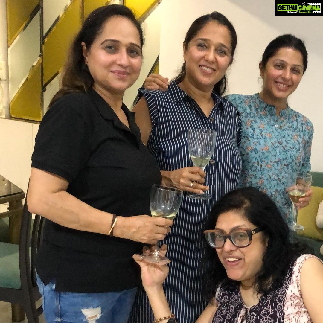 Bhumika Chawla Instagram - Back to the city and start meeting family and friends here