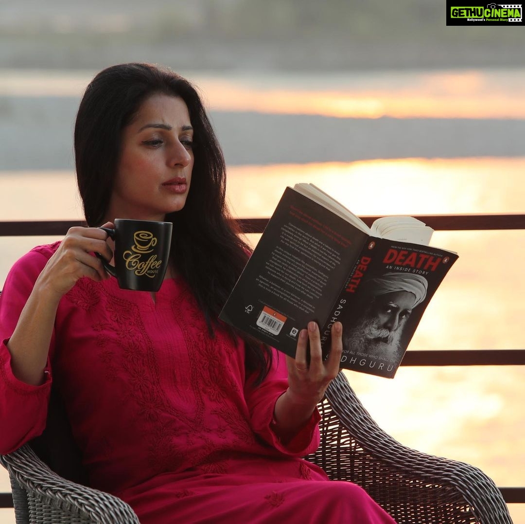 Bhumika Chawla Instagram - Last Oct ..reading DEATH .. people lose their loved ones and itβs never easy to cope up with the loss In this Pandemic many people have lost their close ones . May The journey to the other world for those departed be taken care of and for those left behind β May God give them the strength to deal with their loss ππΈ PRAYERS