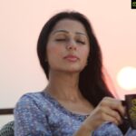 Bhumika Chawla Instagram - गर ढूंढना ही है तो किसी परवाह करने वाले को ढूंढिये इस्तेमाल करने वाले खुद ब खुद आपको ढूंढ लेंगे । ✨
