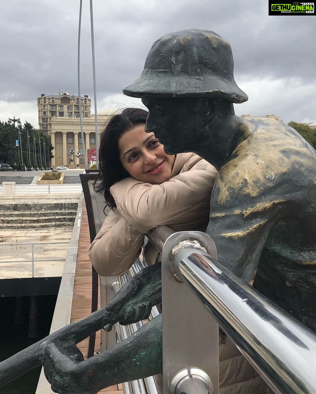 Bhumika Chawla Instagram - A PLAY OF WORDS ..... I see you , you look somewhere else ... you see something , but you don’t see me .... I see what you see .... I see that you don’t see me ... in BAKU AZERBAIJAN 2018