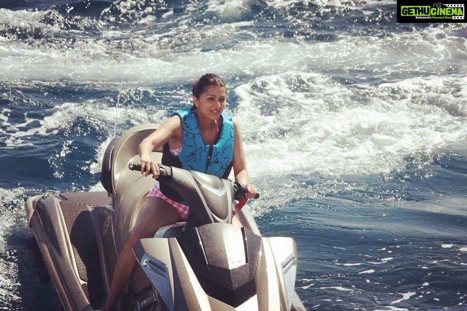 Bhumika Chawla Instagram - This was such a long time ago 2011 —- a trip to Europe 😊 live life every moment — and keep trying new things .... 😊 coz there is but one life 🌻💕