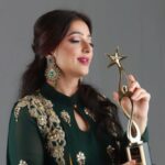 Bhumika Chawla Instagram – Thank you Pavan for sharing this memory of SIIMA AWARD for Best Supporting Actor Female — for MCA my Telugu film