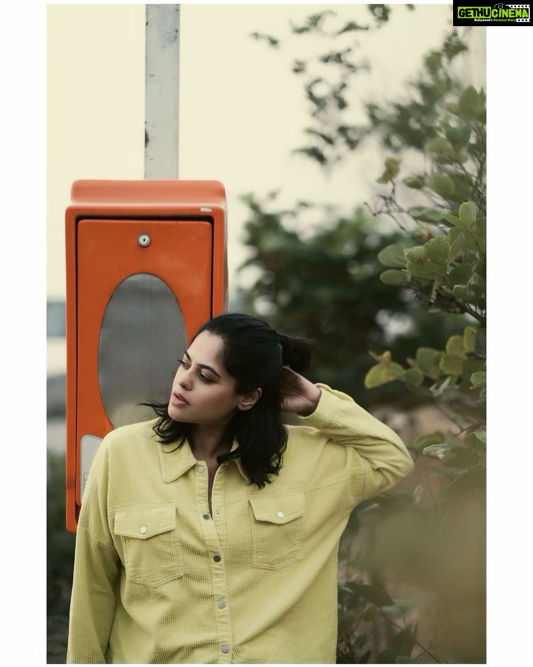 Bindu Madhavi Instagram - Neon-ified #neongreen #neonfetish