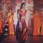 Bindu Madhavi Instagram - As they say, a smile is d prettiest thing you can wear😊😬😄 For Femina wedding show in a Kanjeevaram saree from @rmkv_silks, makeup and hair by @vurvesalon @50shadesofpam_