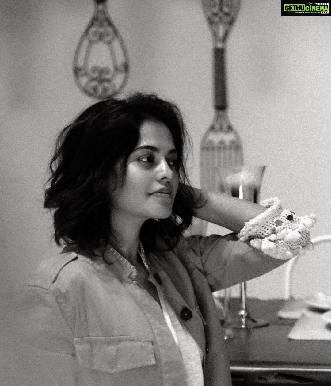 Bindu Madhavi Instagram - Hustle n Heart ❤️