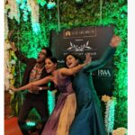 Bindu Madhavi Instagram - #runway #fashionshow. For @suresh.menon at The Luxury Affair..................... Outfit and makeup- @suresh.menon, hair- @michellebegum_hairnmakeup. Choreographer- @priya_manikandan, 📷- @rajjkumar2305