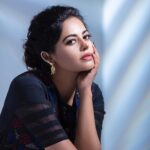 Bindu Madhavi Instagram - 📷 @waranyogesh_v, styling - @ektanahar07 @sandeepravi89 👗 @vivekarunakaran 💄 @page3salon 💎 @vbjmoments for @feminaindia #feminatamil