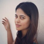 Bindu Madhavi Instagram - FLAWSOME....... #flawed #awesome #embraceyourself