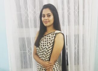 Bindu Madhavi Instagram - For PPK audio launch..... @amritha.ram @rachelstylesmith #sabyasachi #pipi