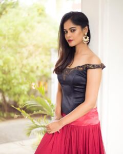 Bindu Madhavi Instagram - If I’m a blessing, you’re the prayer-@sidd_long 📷- @balakumaran_me 🤗 💄 - @ramya_mua