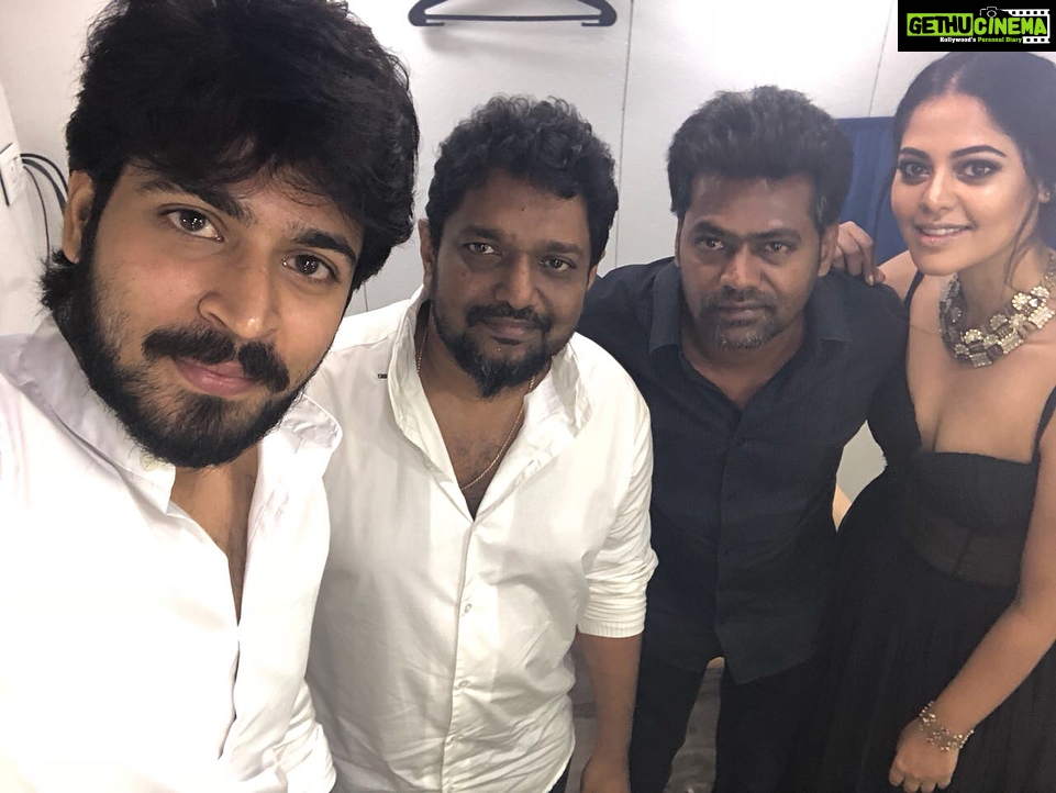 Bindu Madhavi Instagram - Cycle gap selfies..... @pradeepmilroy @harish_kalyan @tnalimitton #deva