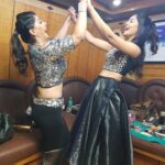 Bindu Madhavi Instagram - And when we realised we were...... TWINNING😁😬🙌❤️ @varusarathkumar #vanityvan #happyfaces #nofilter #blackandsilver #twinning