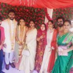 Bindu Madhavi Instagram - Mere dosth ki Shaadi hai.... @actorarav #raahei ❤️🤗 @itssujavarunee @gayathriraguramm @actress_harathi @iamharishkalyan #snehan