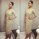 Bindu Madhavi Instagram – For the launch of saloon blow  Dress- @rehanerules  Hair n makeup- @vurvesalon @danamappu  styling- @sunilkarthik87 Jewellery- @rajianand