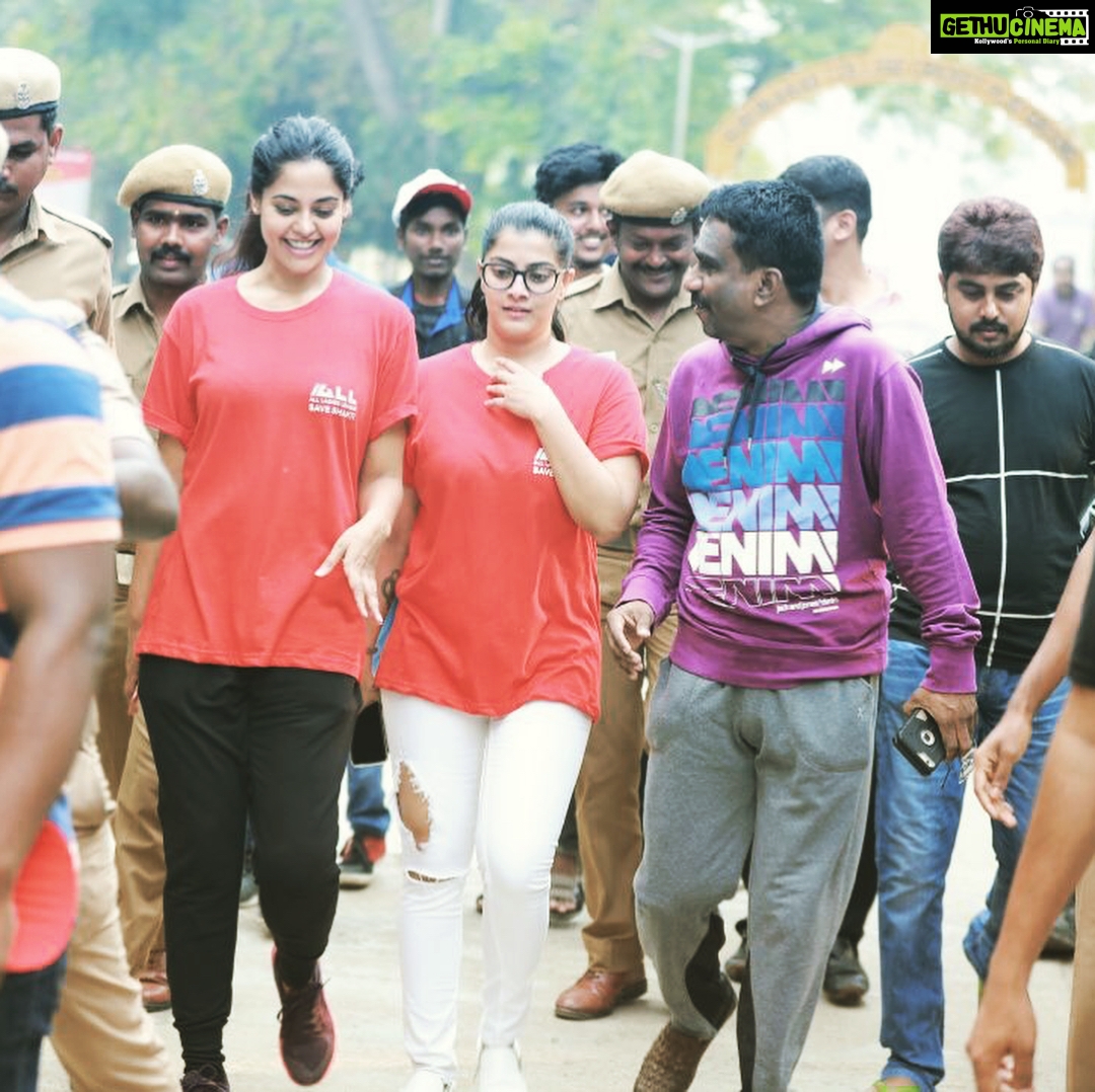 Bindu Madhavi Instagram - A campaign to create awareness against domestic violence.... walk a mile in her shoes @varusarathkumar @onlynikil #sarathkumar #sidharth #neerajamalik #saveshakti #allladiesleague